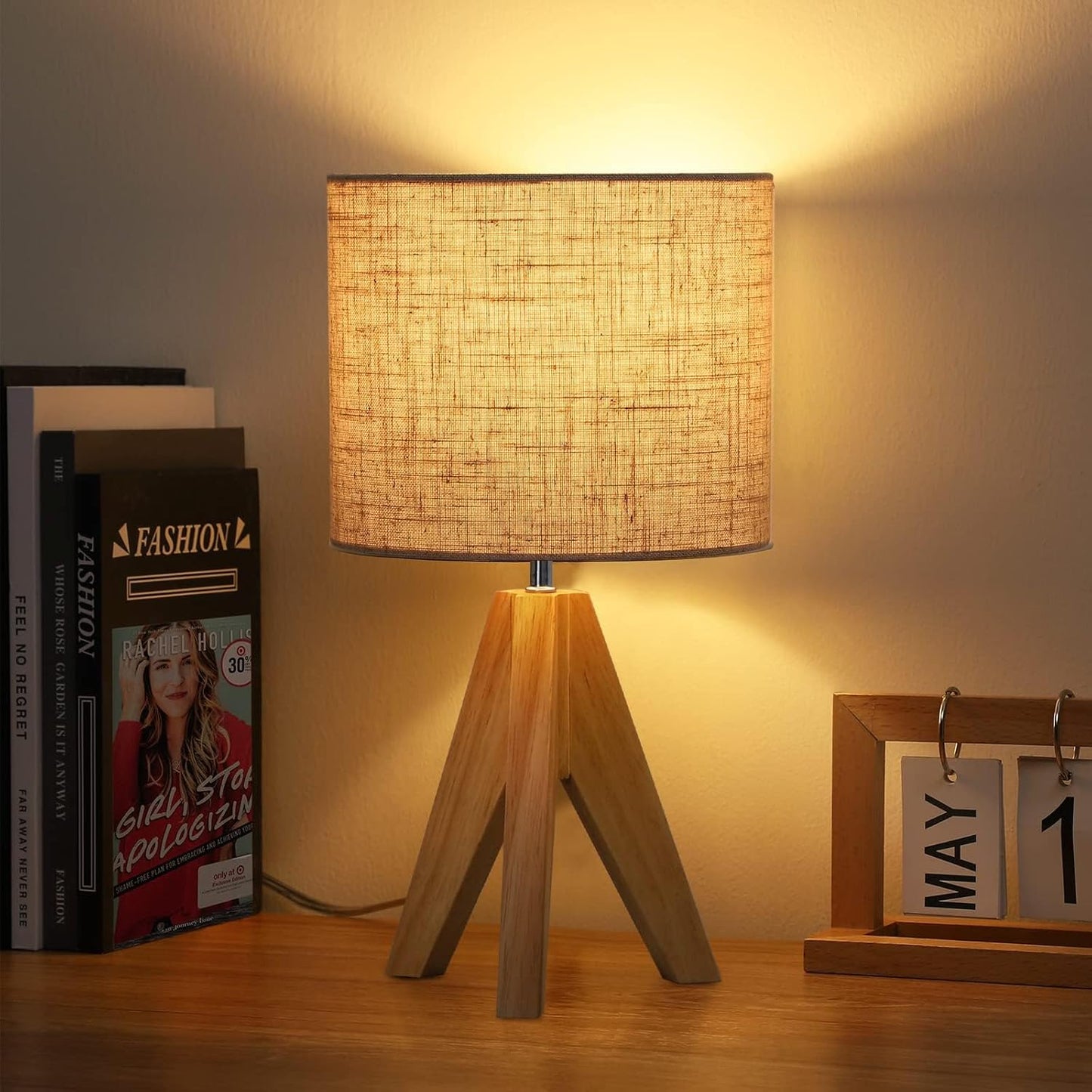 36Cm Wood Bedside Table Lamp, Tripod Desk Lamp with Beige Linen Lampshade, On-Off Switch, Desk Lamps for Reading, Bedroom, Living Room, Study, Office, E27 Base